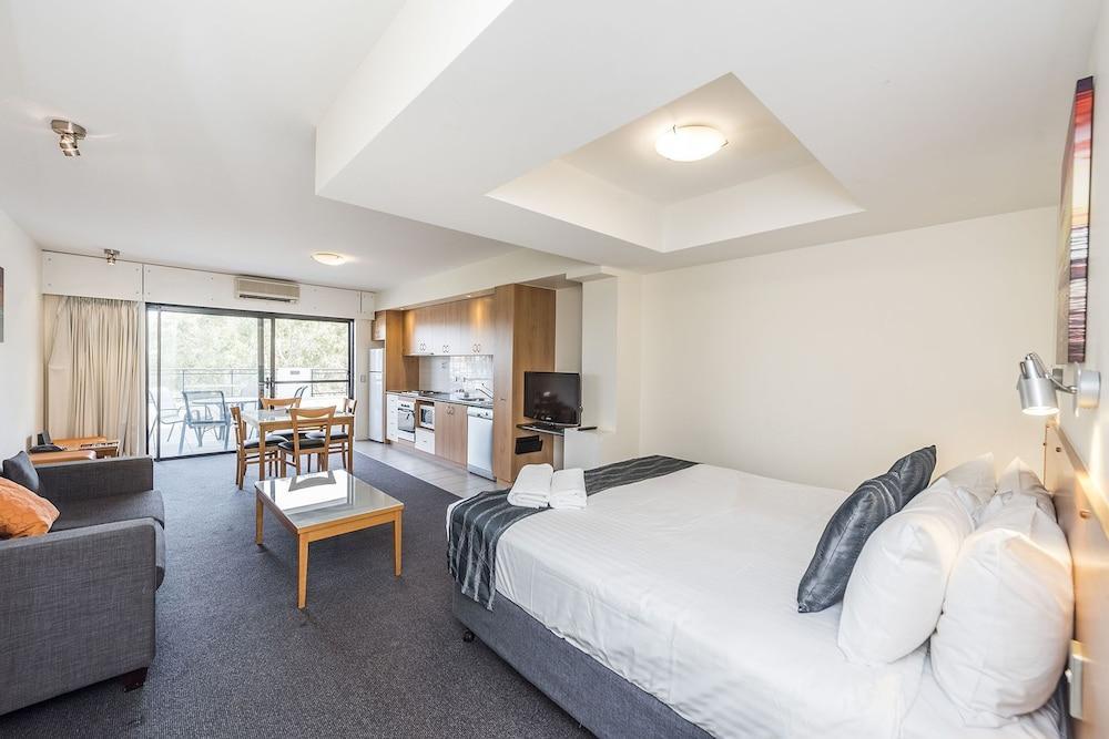 Assured Ascot Quays Apartment Hotel Perth Kültér fotó