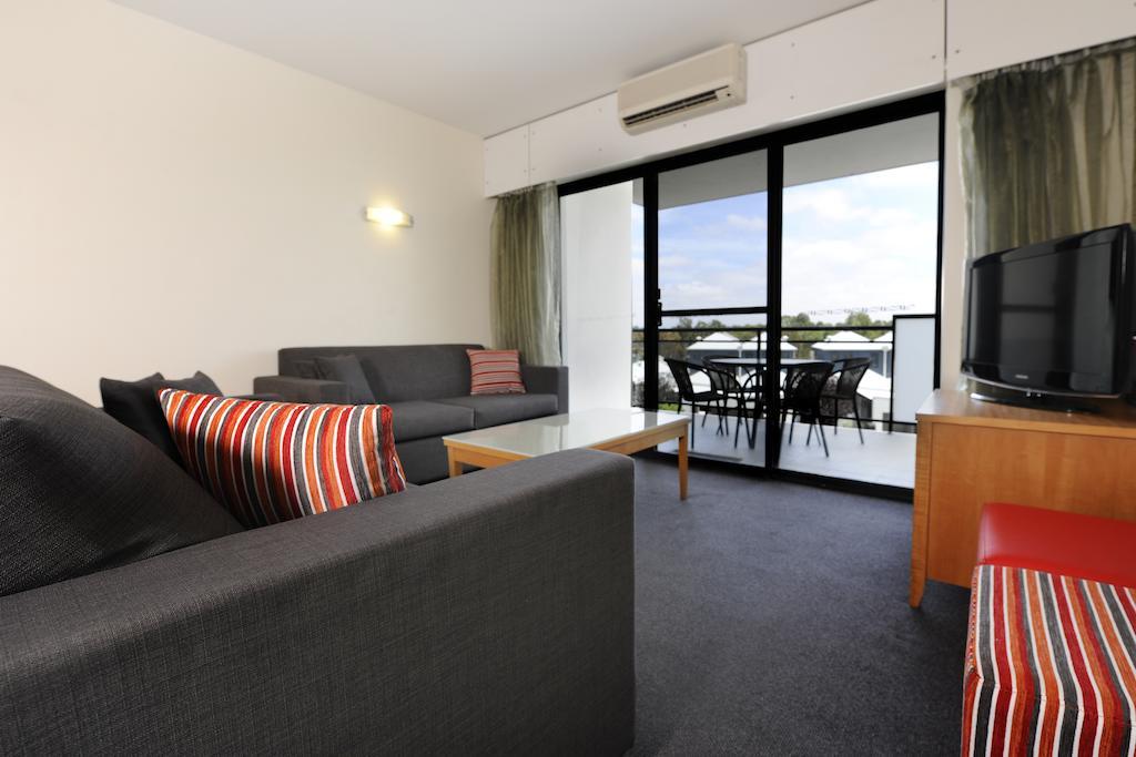 Assured Ascot Quays Apartment Hotel Perth Kültér fotó