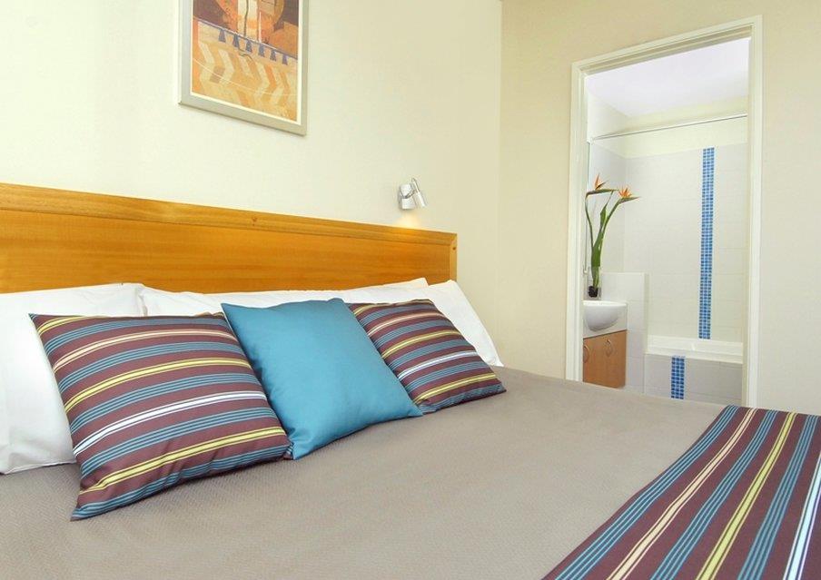 Assured Ascot Quays Apartment Hotel Perth Szoba fotó