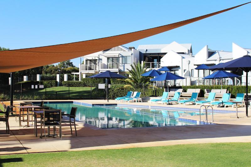 Assured Ascot Quays Apartment Hotel Perth Kültér fotó