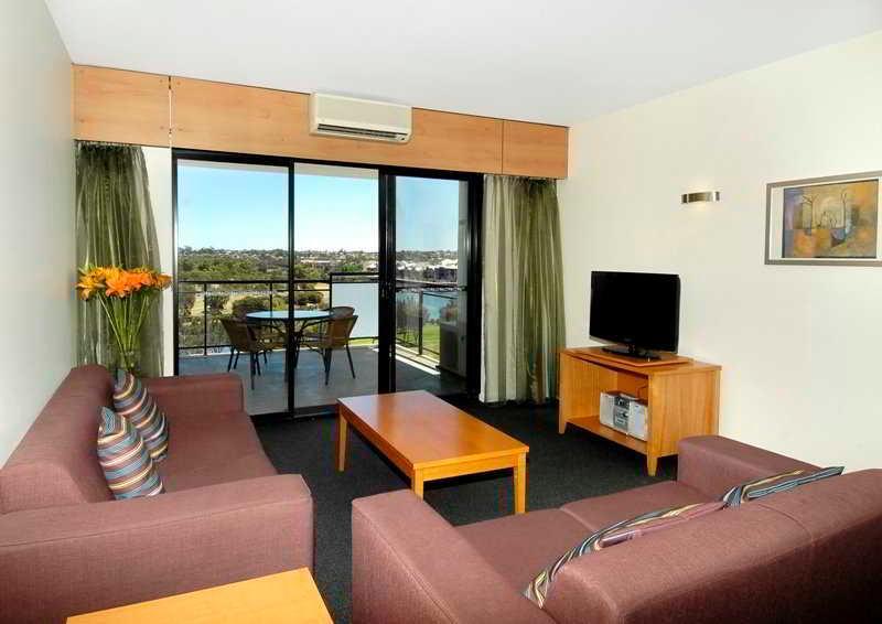 Assured Ascot Quays Apartment Hotel Perth Kültér fotó