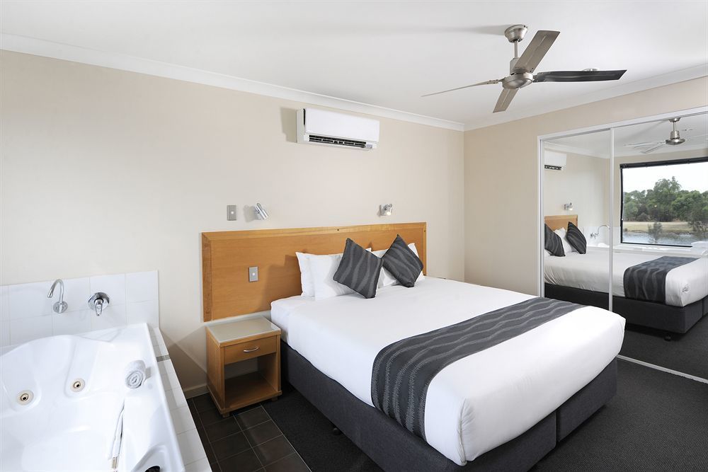 Assured Ascot Quays Apartment Hotel Perth Kültér fotó